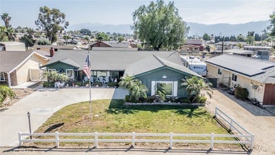 /international/us/3696-bluff-street-norco-ca-110107781472/