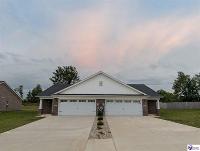 /international/us/305-307-breckinridge-circle-vine-grove-ky-110107825414/