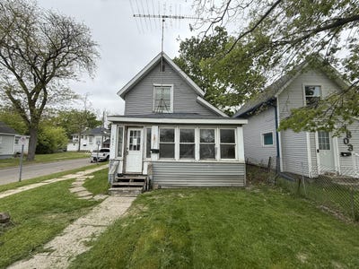 /international/us/1801-s-washington-avenue-lansing-mi-110108120243/