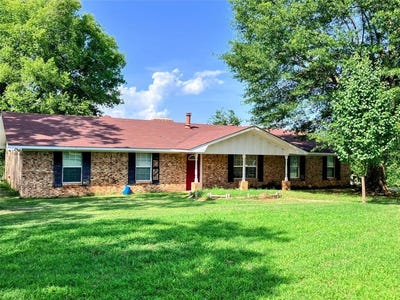 /international/us/8164-county-road-1200-mount-pleasant-tx-110100428014/