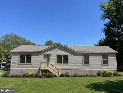 /international/us/25-2nd-ave-earleville-md-110107958786/