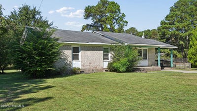 /international/us/2540-rosewood-drive-winterville-nc-110110374689/