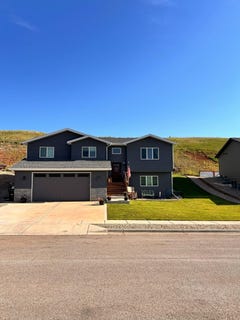 /international/us/2659-meadow-drive-sturgis-sd-110105950828/