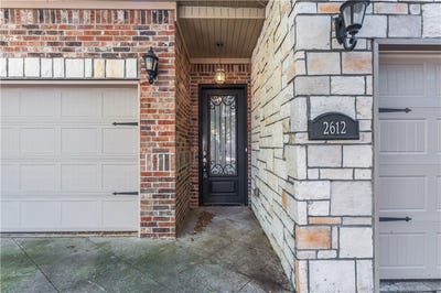 /international/us/2612-everest-avenue-rogers-ar-110103302753/