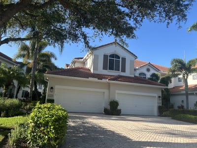 /international/us/105-palm-bay-drive-palm-beach-gardens-fl-110119649109/