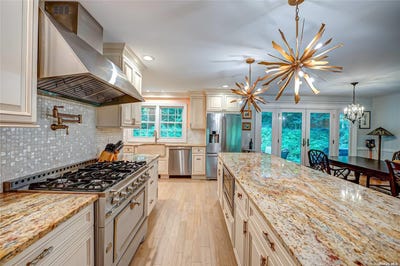 /international/us/27-prospect-avenue-sea-cliff-ny-110096108995/