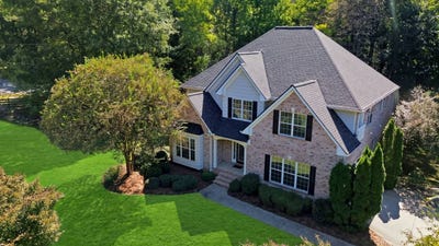 /international/us/2400-marler-way-sw-loganville-ga-110120555680/