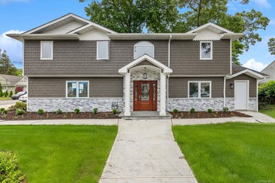 /international/us/135-park-boulevard-massapequa-park-ny-110096110682/