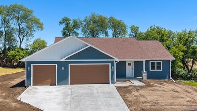 /international/us/322-roosevelt-street-baraboo-wi-110105859217/