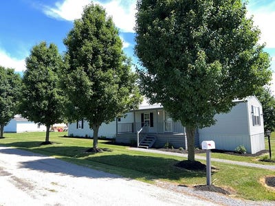 /international/us/71-log-cabin-lane-ewing-ky-110108783735/
