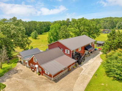 /international/us/997-w-12th-street-chickamauga-ga-110100199979/