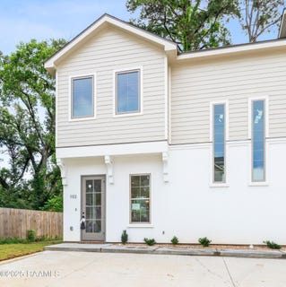 /international/us/103-oaks-archway-road-lafayette-la-110101350180/?lang=zh-tw