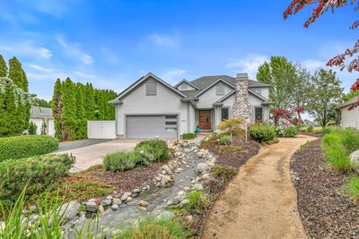 /international/us/142-prairie-landing-drive-eagle-point-or-110099401493/?lang=id