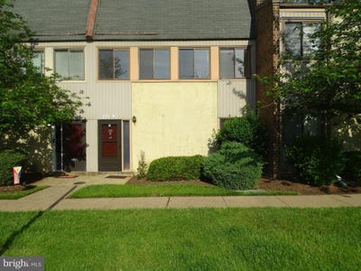 /international/us/4902-oxford-court-bensalem-pa-110106721250/