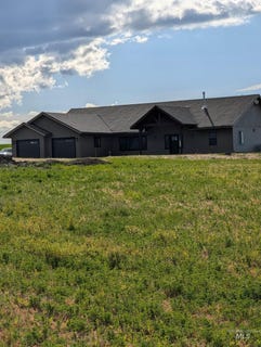 /international/us/215-angus-ranch-rd-grangeville-id-110108233984/