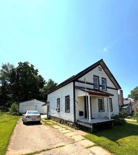 /international/us/115-w-4th-street-manawa-wi-110101193961/