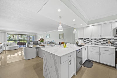 /international/us/12926-briarlake-drive-palm-beach-gardens-fl-110106615422/