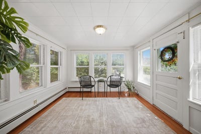 /international/us/545-n-state-street-concord-nh-110109574566/