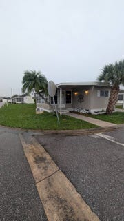 /international/us/7001-142nd-ave-n-largo-fl-110120624654/