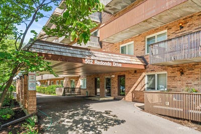 /international/us/502-redondo-drive-downers-grove-il-110120604211/