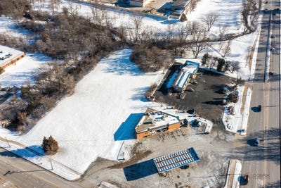 /international/us/450-lily-cache-lane-bolingbrook-il-110105114203/