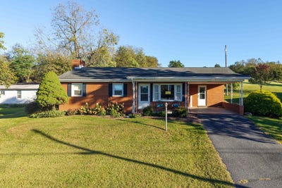 /international/us/4458-kratzer-rd-rockingham-va-110120899433/