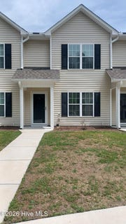 /international/us/1240-cross-creek-circle-greenville-nc-110104906564/