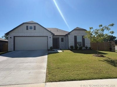 /international/us/1656-e-140th-place-glenpool-ok-110120457119/