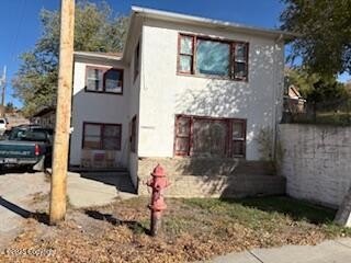 /international/us/115-s-summit-ave-newcastle-wy-110103278899/