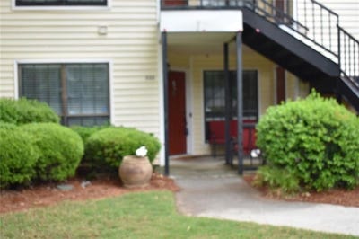 /international/us/555-windchase-lane-stone-mountain-ga-110108253741/