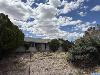 /international/us/641-lance-silver-city-nm-110107207762/