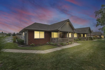 /international/us/8403-taylor-chase-drive-reynoldsburg-oh-110101023442/
