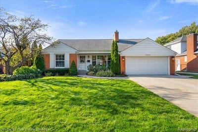 /international/us/19955-wedgewood-grosse-pointe-woods-mi-110120465978/