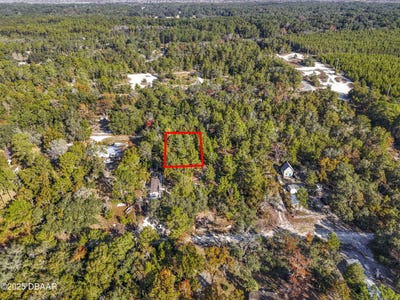 /international/us/109-lucas-street-satsuma-fl-110103693448/