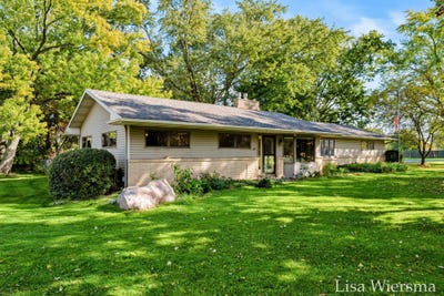 /international/us/1423-leonard-street-nw-grand-rapids-mi-110120534062/
