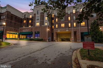 /international/us/4703-old-soper-road-suitland-md-110120461152/