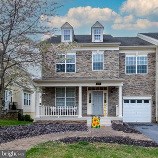 /international/us/104-e-strathmore-way-e-martinsburg-wv-110107200684/