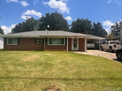 /international/us/110-n-van-buren-dewitt-ar-110101527323/?lang=it