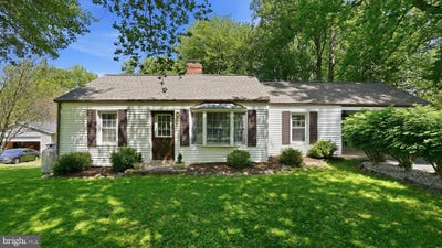 /international/us/6499-briggs-road-warrenton-va-110107826837/