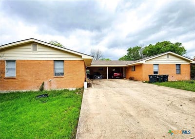 /international/us/1004-hillyer-street-san-marcos-tx-110106603578/