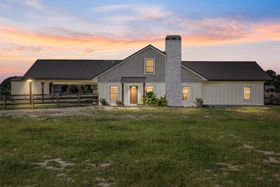 /international/us/11999-county-road-223-oxford-fl-110103150428/