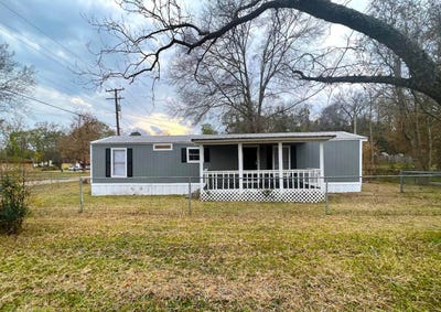 /international/us/203-n-bridge-street-jefferson-tx-110095839097/?lang=en