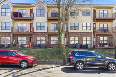 /international/us/2201-franklin-station-way-knoxville-tn-110105871597/