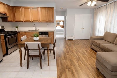/international/us/6-new-lane-staten-island-ny-110108476342/