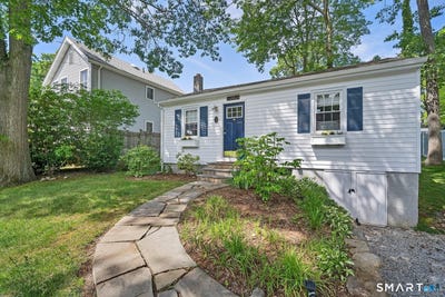 /international/us/76-s-edgewood-road-east-lyme-ct-110108207414/