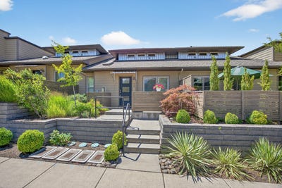 /international/us/55-n-mountain-avenue-ashland-or-110099275667/
