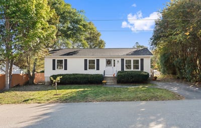 /international/us/150-everett-ave-athol-ma-110120452249/