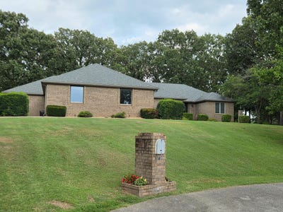 /international/us/1738-hawthorn-place-marshfield-mo-110109626003/