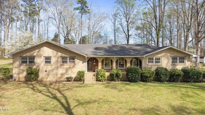 /international/us/119-maluli-drive-oxford-nc-110120055760/