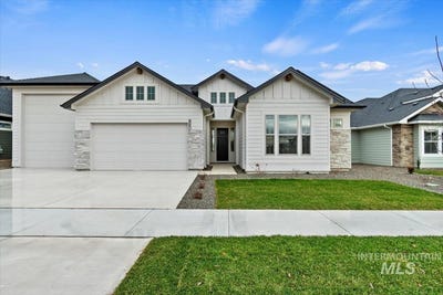 /international/us/635-w-oak-springs-dr-meridian-id-110108661677/